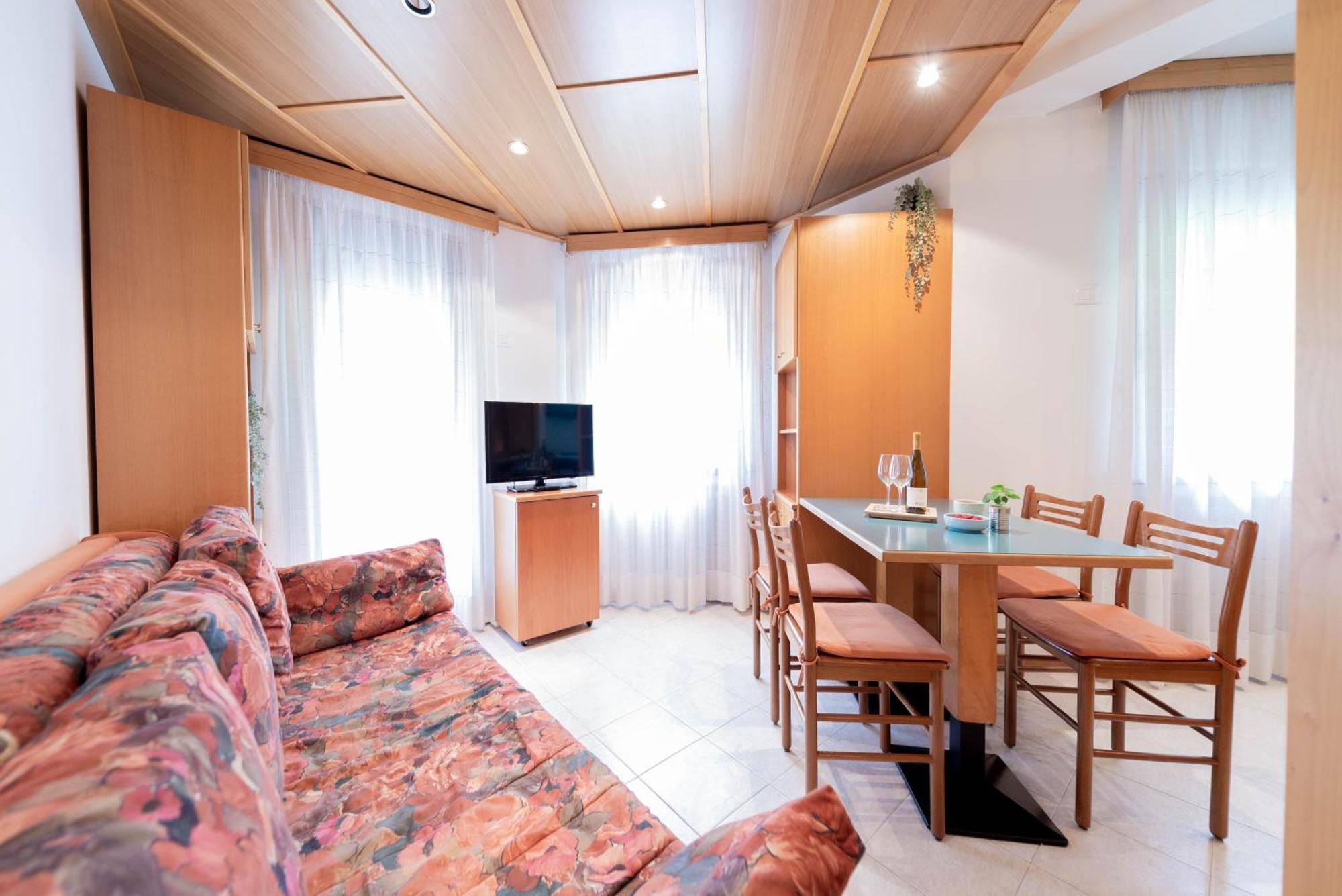 Comano Vacanze Appartamenti 코마노테르메 외부 사진